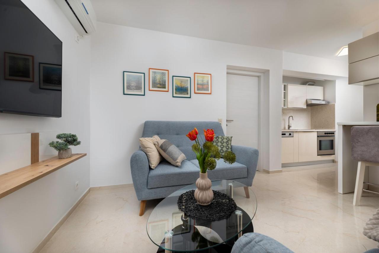 Apartman "Ela" Njivice Dış mekan fotoğraf